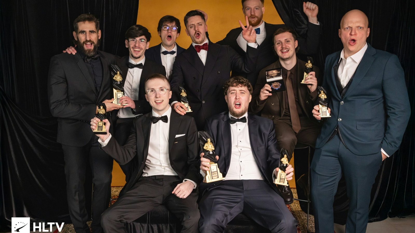 Team Vitality composée de apEX, ZywOo, ropz, FlameZ, mezii aux HLTV Awards 2026 du jeu Counter Strike 2.