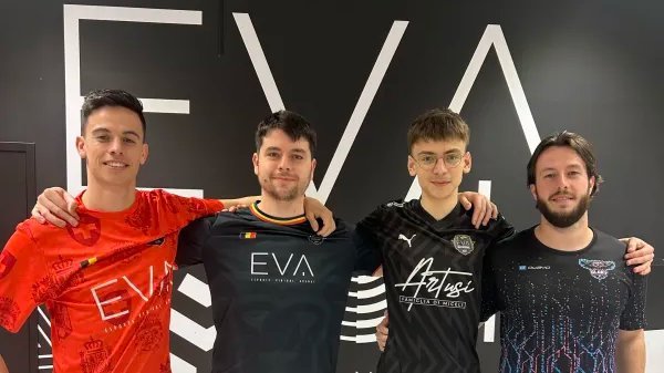 Équipe de Arcane Esports évoluant en Challenger League EVA composée de Stardead, Vacame, Aproz, Bardome.