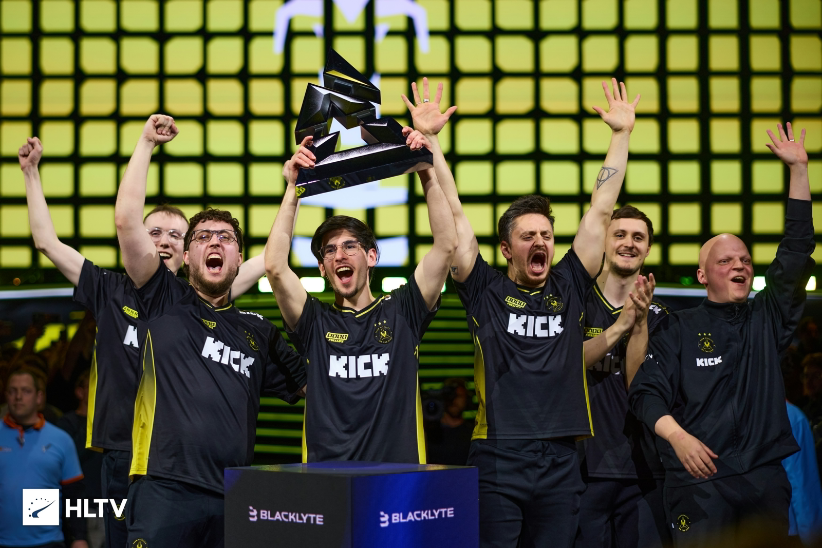 Grande finale des BLAST Open Rotterdam avec la victoire de Vitality face à NAVI.