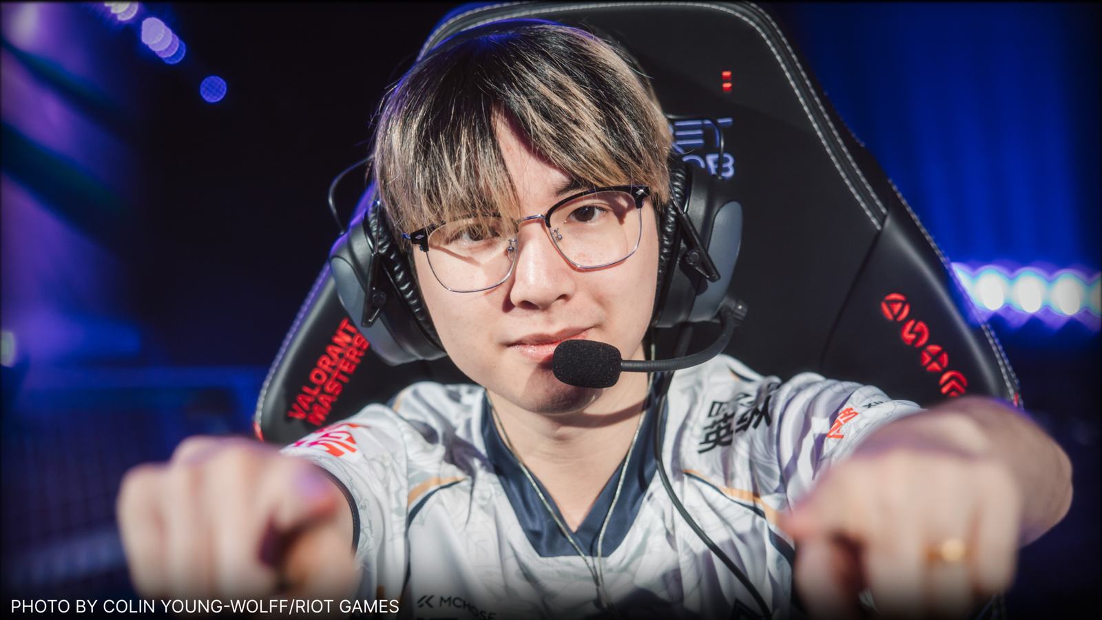 Teng "happywei" Min-wei pendant les Masters de Londres sur Valorant. Photo by Colin Young-Wolff/Riot Games