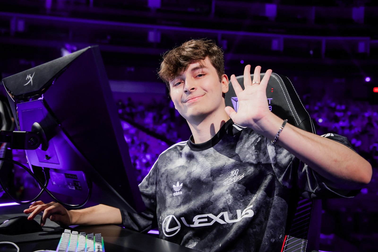 Asuna et 100 Thieves remportent l'EWC Valorant 2026. Crédit : David Lee / Riot Games