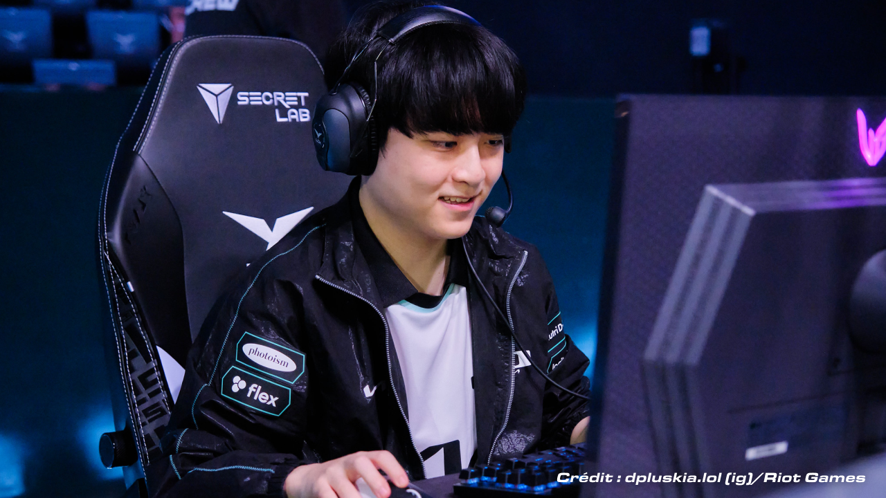 Heo « ShowMaker » Su, midlaner de Dplus, victoire EWC 2026 contre la Karmine Corp. Crédits : Dplus LOL et Riot Games