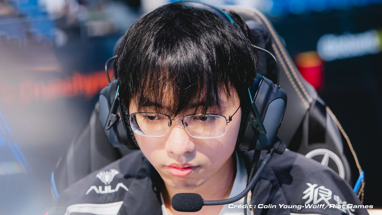Li "Flandre" Xuanjun, toplaner de l'équipe Anyone's Legend évoluant en LPL à l'EWC 2026.