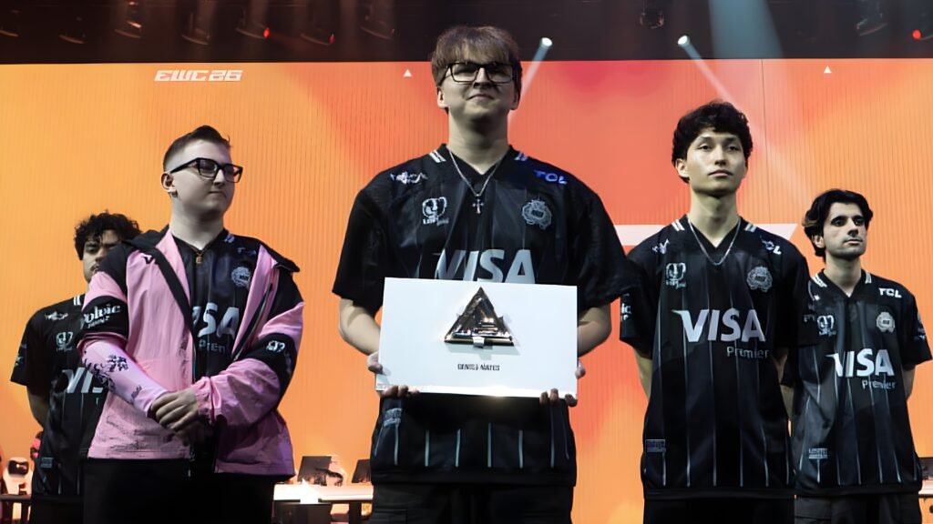 Équipe Valorant de Gentle Mates 2026 à l'Esports World Cup, composée de Proxh, Minny, bipo, marteen et starxo.