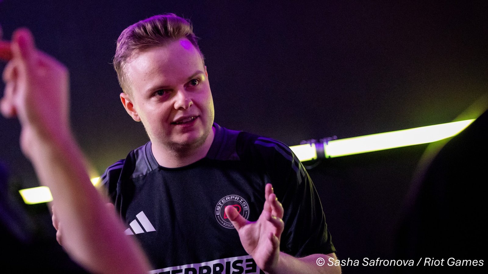 Magnum, joueur de Entreprise Esports, Valorant, VCT EMEA STAGE 2. Crédits : Sasha Safronova/Riot Games